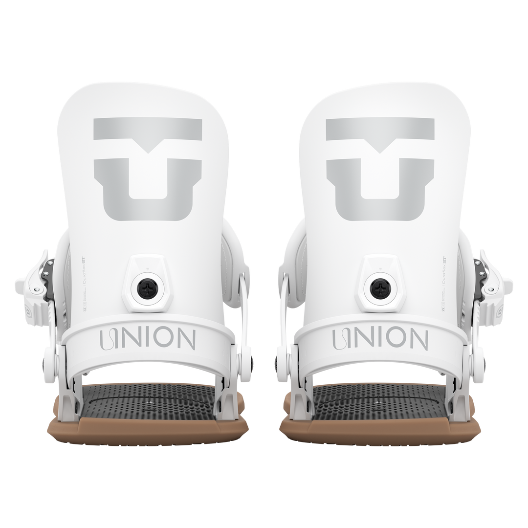 UN26_LEGACY_WHITE_REAR_FULL_PAIR