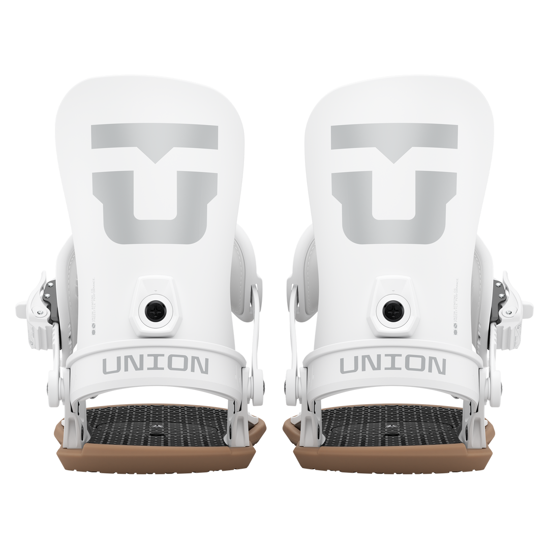 UN26_STRATA_WHITE_REAR_FULL_PAIR