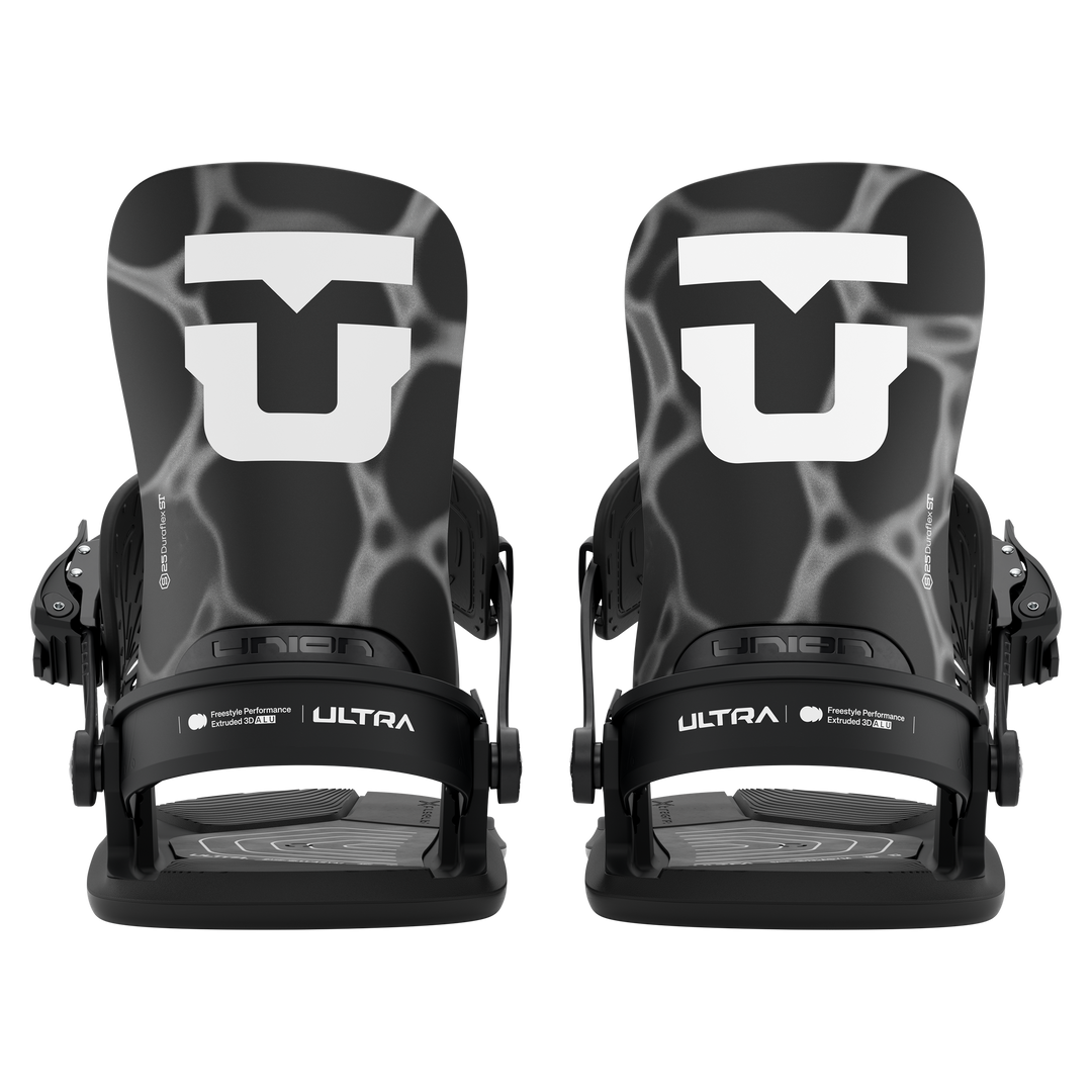 UN26_ULTRA_WOMEN_BLACK_REAR_FULL_PAIR